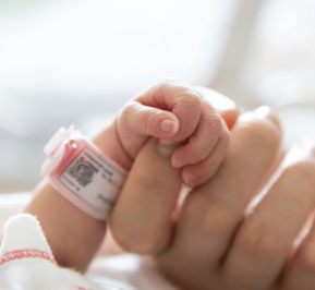 Afbeelding geboortezorg-0411dfa8-af15-410d-9723-5cd56cb75030.png